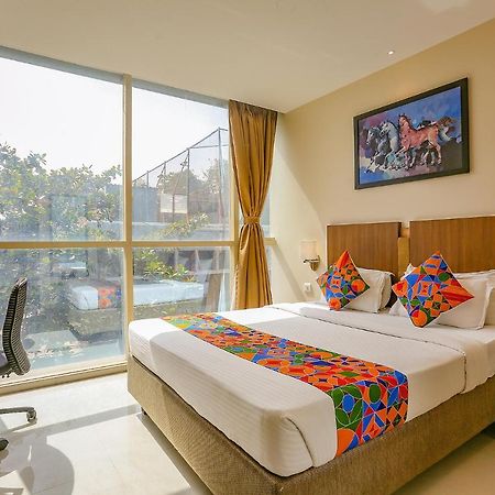 מומביי Fabhotel Royal International מראה חיצוני תמונה