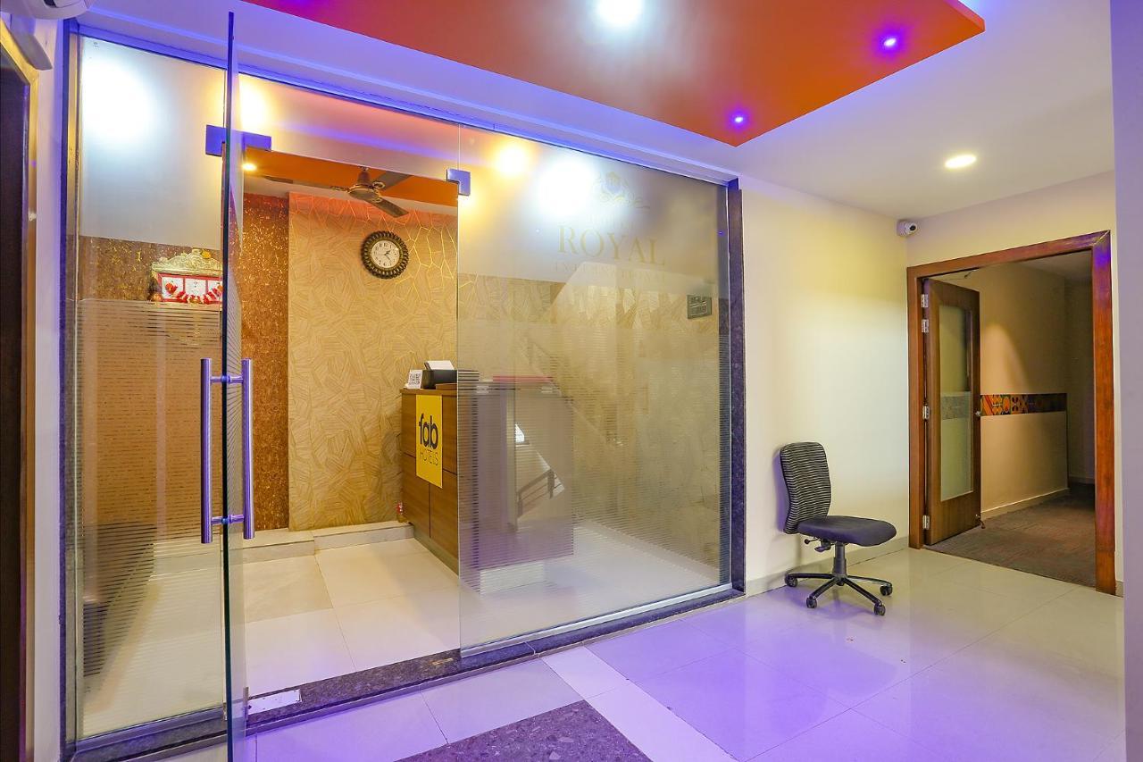 מומביי Fabhotel Royal International מראה חיצוני תמונה