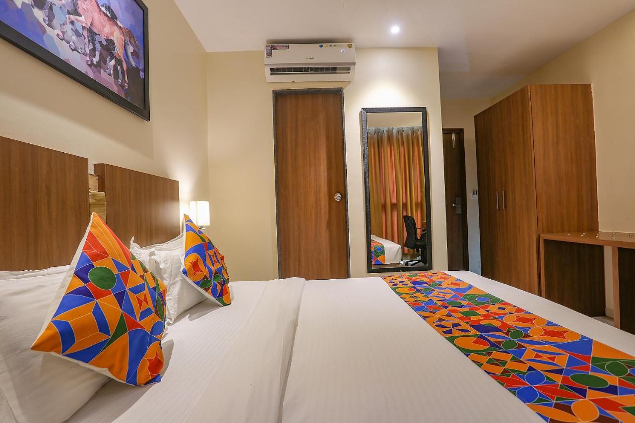 מומביי Fabhotel Royal International מראה חיצוני תמונה