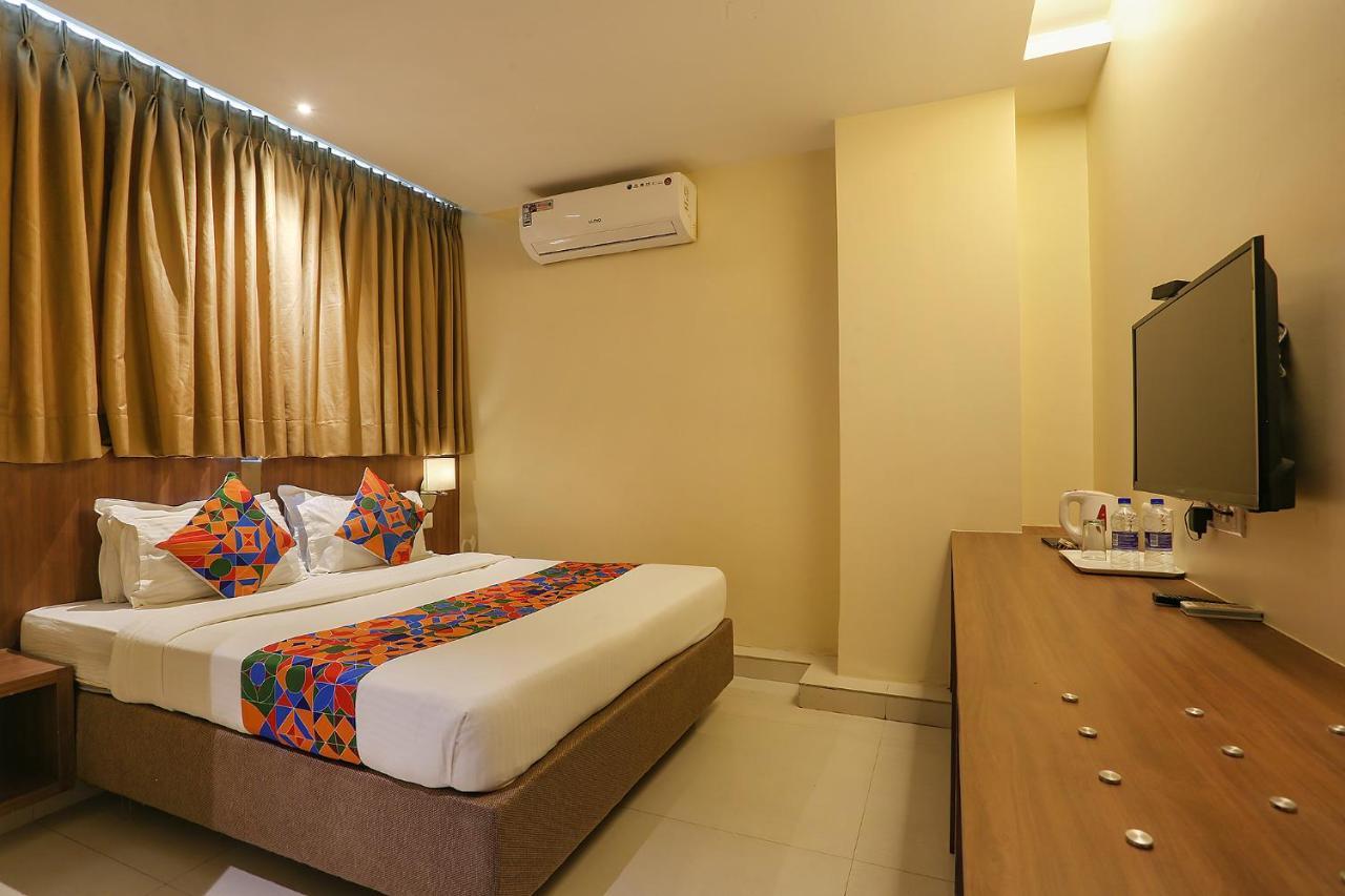 מומביי Fabhotel Royal International מראה חיצוני תמונה