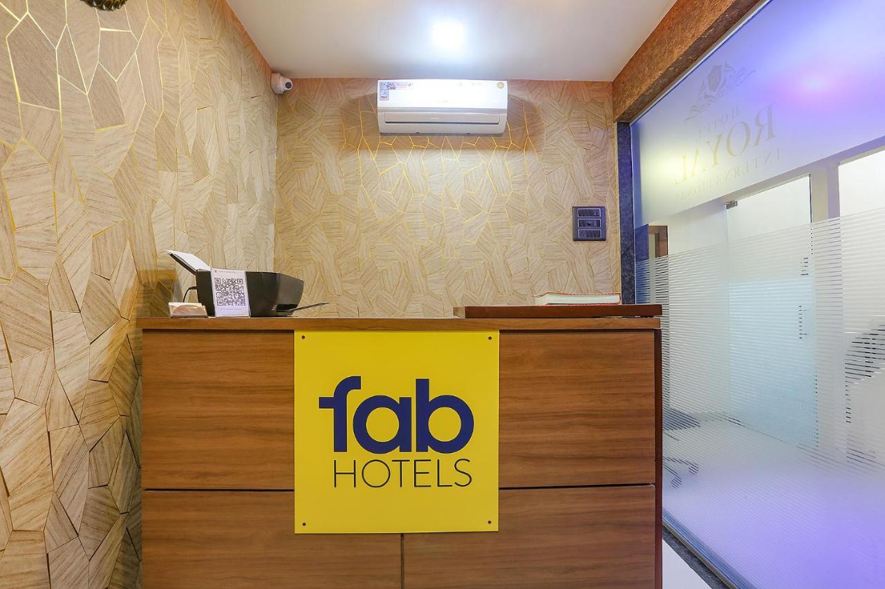 מומביי Fabhotel Royal International מראה חיצוני תמונה